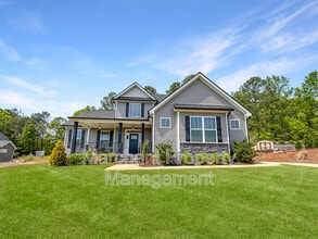 Building Photo - 15 Gerru Ct