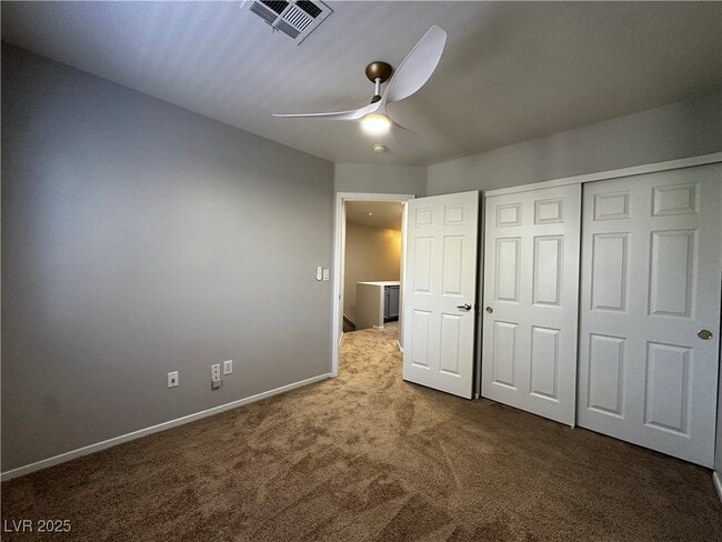 Building Photo - 2649 Heathrow St