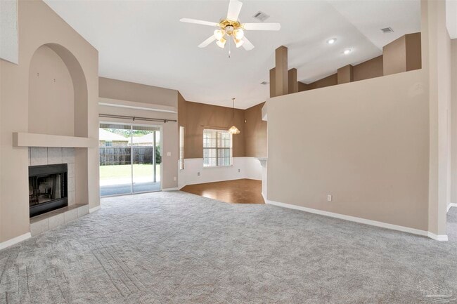 Building Photo - 2012 Horton Dr