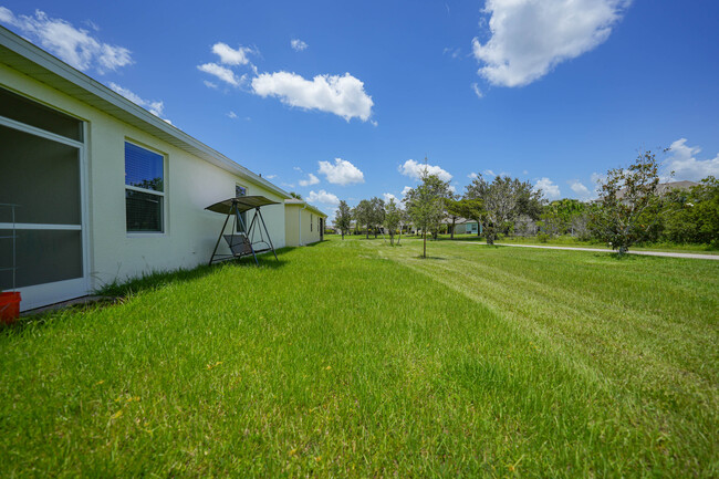 Building Photo - 5445 Shell Mound Cir