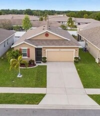 Building Photo - Four bedroom Two bath - Winter Haven