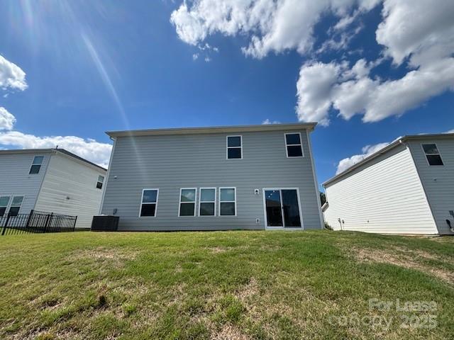 Building Photo - 1061 Red Apple St