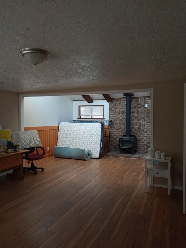 Building Photo - PRICE IMPROVEMENT!! RIO RANCHOAFFORDABLE!!