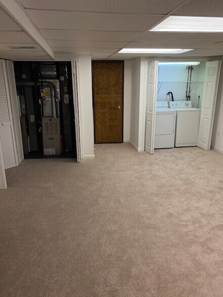 Building Photo - 1715 Hartranft St