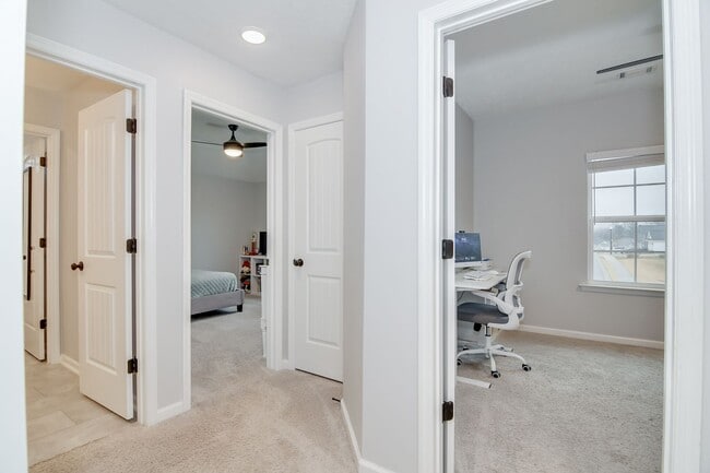 Building Photo - Haynes Station - 4 Bedroom 2.5 Bath