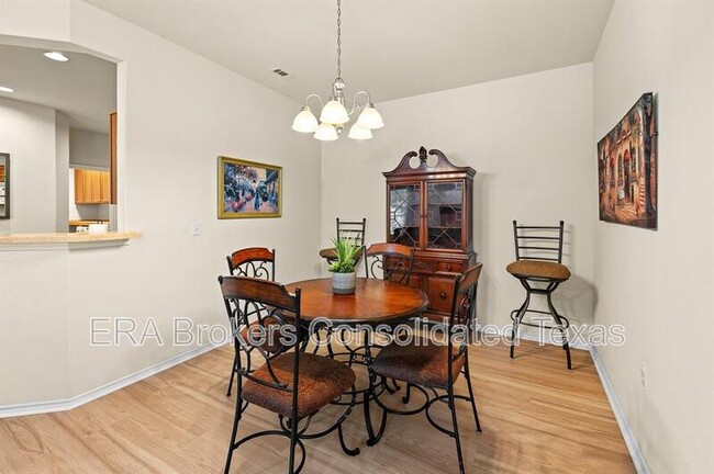 Building Photo - 109 Providence St