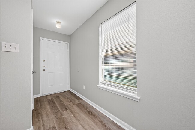 Building Photo - 22851 Twisting Pine Dr