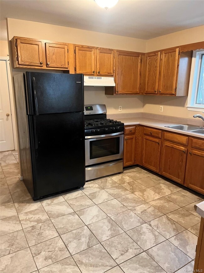 Building Photo - 39 Royce Ave