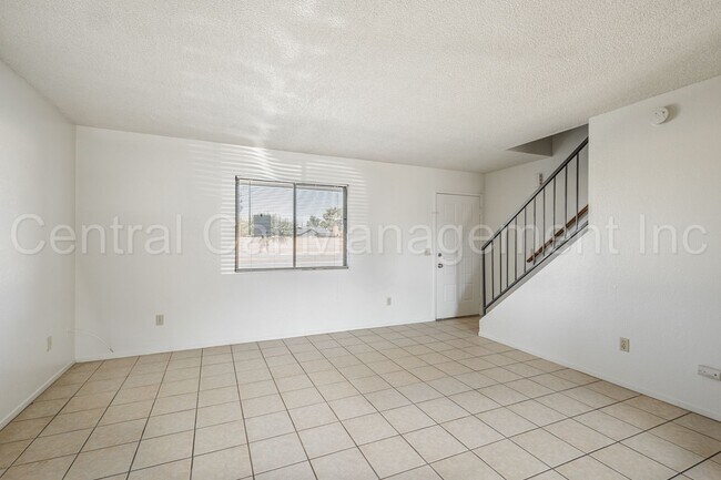 Building Photo - 3400 Ashe Rd