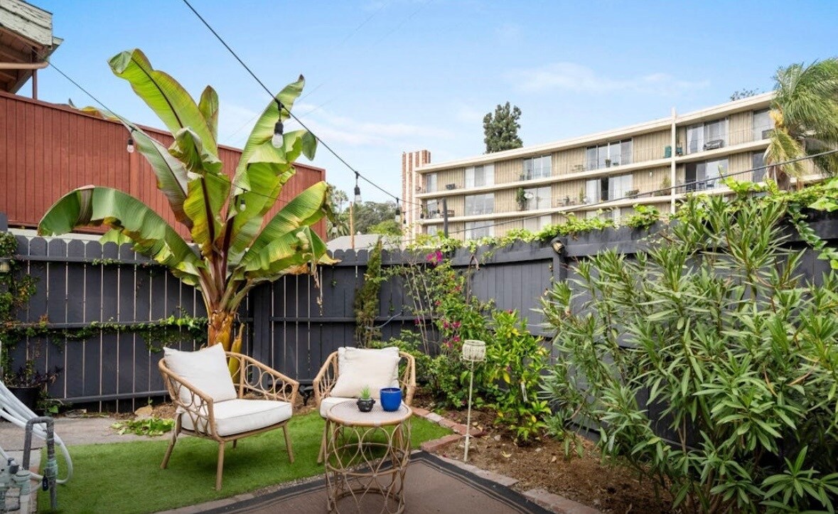 Building Photo - 2251 N Cahuenga Blvd