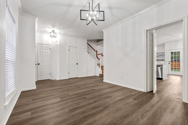 Building Photo - 1502 Mabry Mill Rd