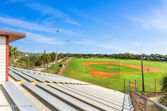 Building Photo - 1125 Jimmy Buffett Mem Hwy