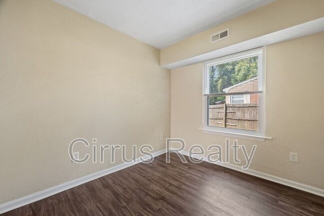 Building Photo - 49 Fulton St