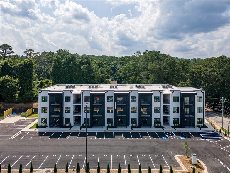 Building Photo - 1155 Custer Ave SE