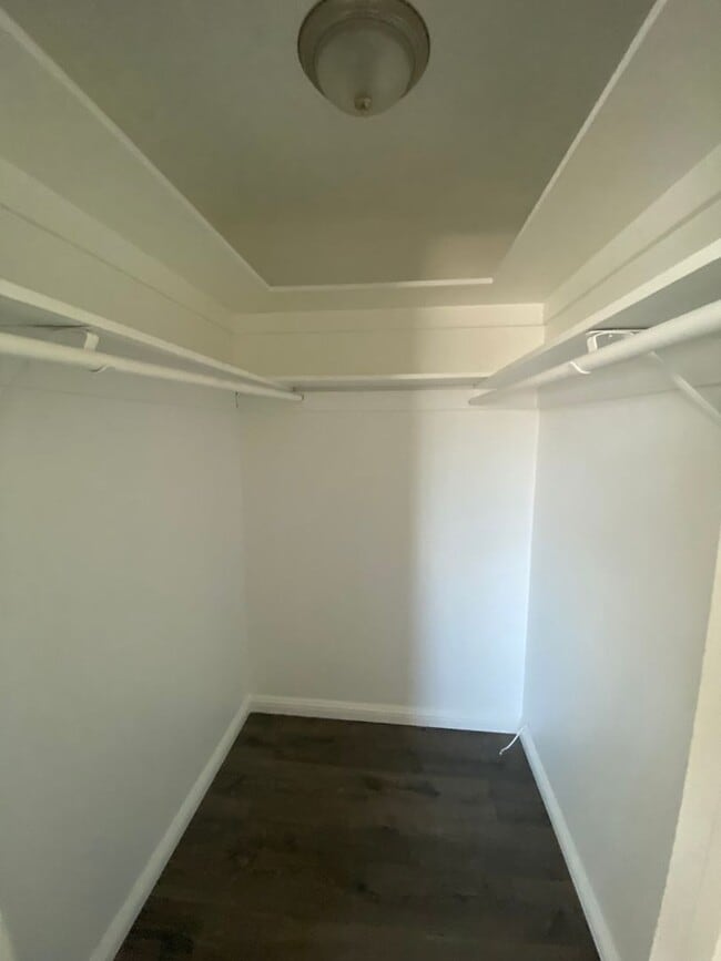 Building Photo - 34102 La Serena Dr