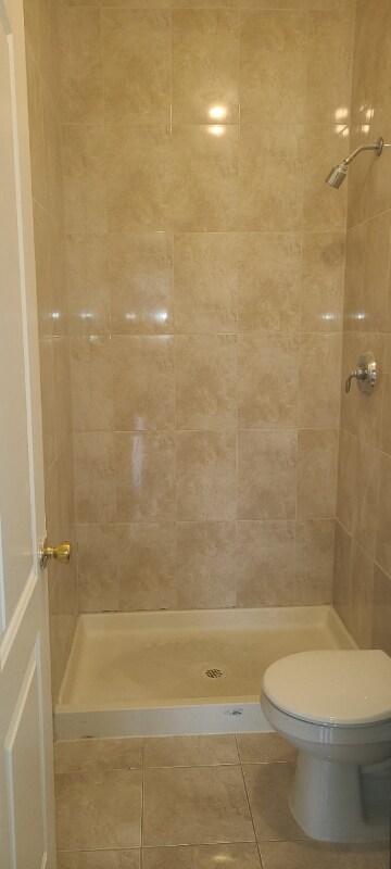 Building Photo - 10 Rockwell Ave