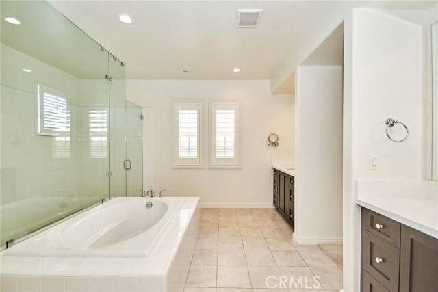 Building Photo - 115 Mesa Verde Ln