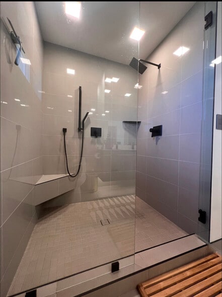 dual head main shower - 1951 Little Cottage Ln