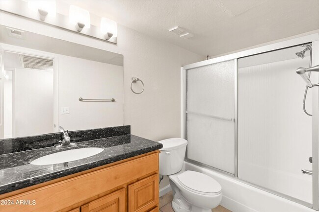 Building Photo - 5877 N Granite Reef Rd