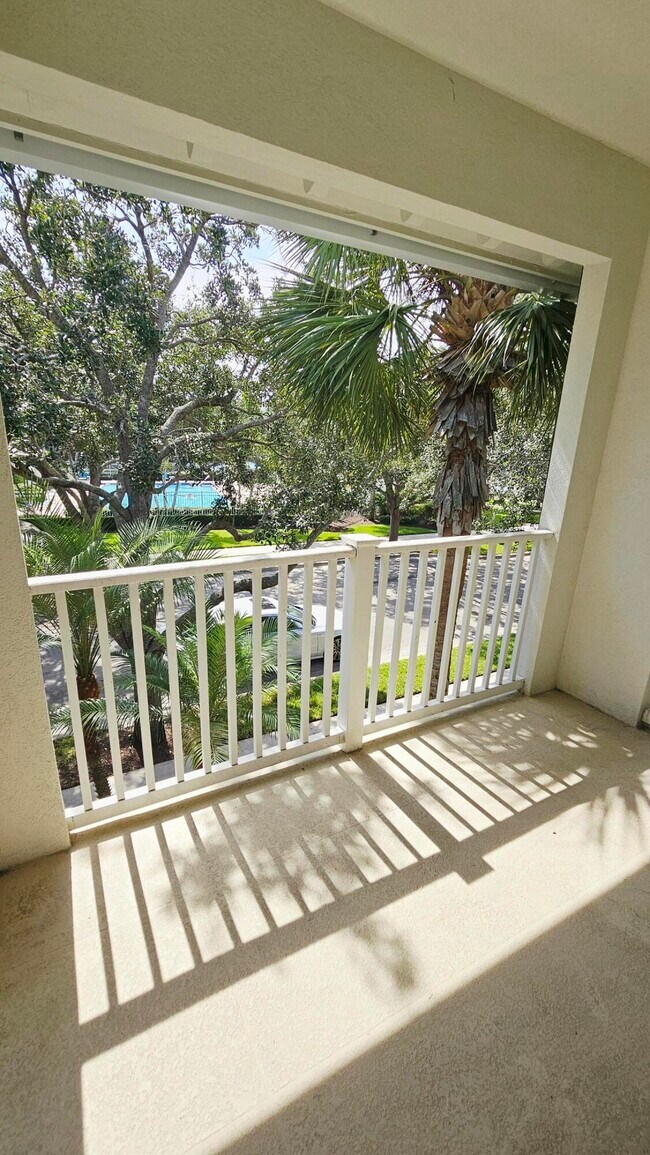 Building Photo - 2868 W Community Dr