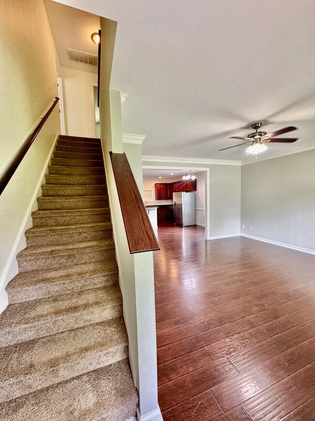 Building Photo - Welcome Home to Comfort and Convenience!