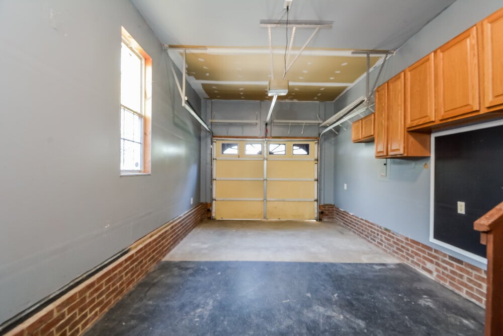 Building Photo - 805 Wallridge Dr