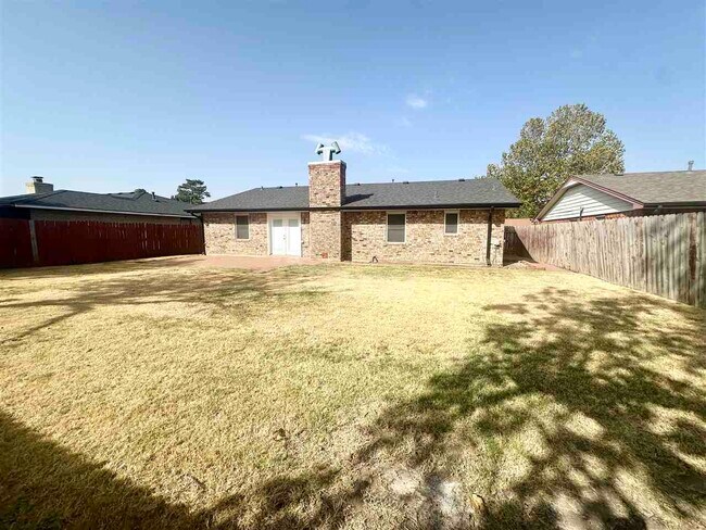 Building Photo - 1803 NW 75th St