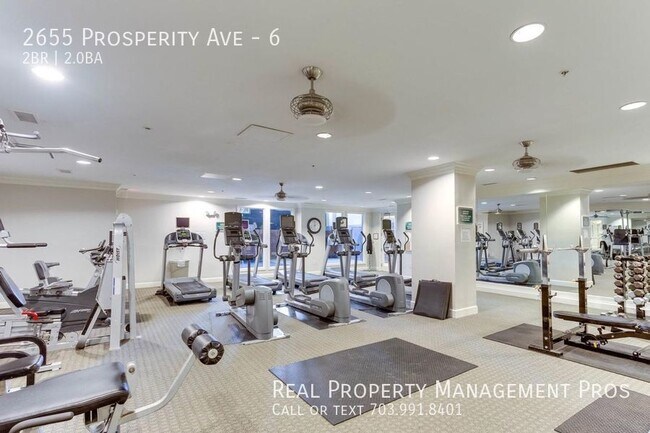 Building Photo - 2655 Prosperity Ave