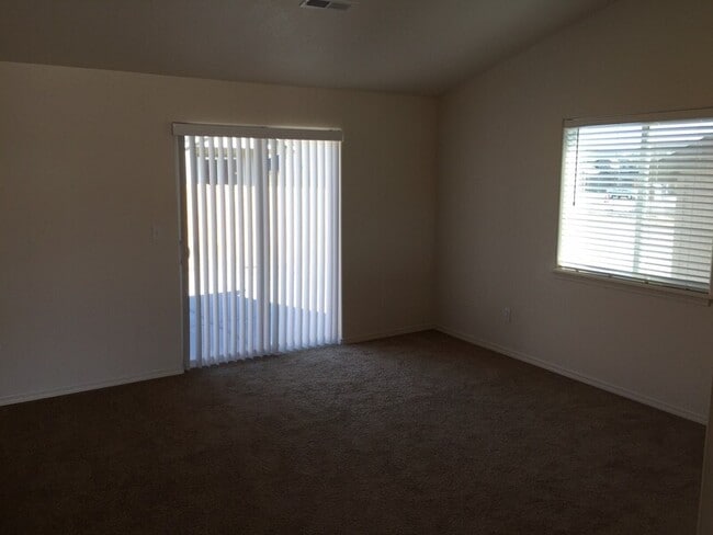 Building Photo - 9352 W 9th Pl