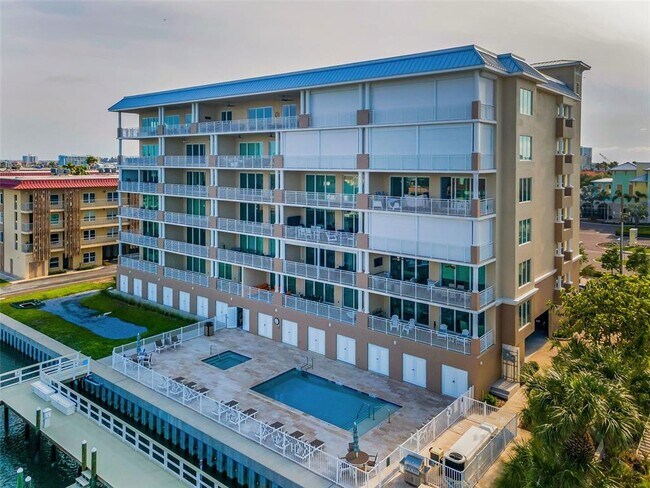 Building Photo - 125 Island Way