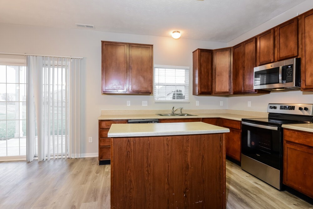 Building Photo - 2822 Armaugh Dr