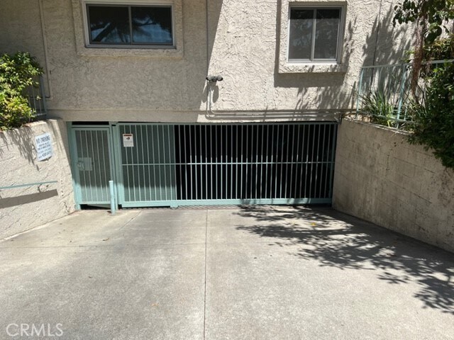 Building Photo - 2016 Euclid St