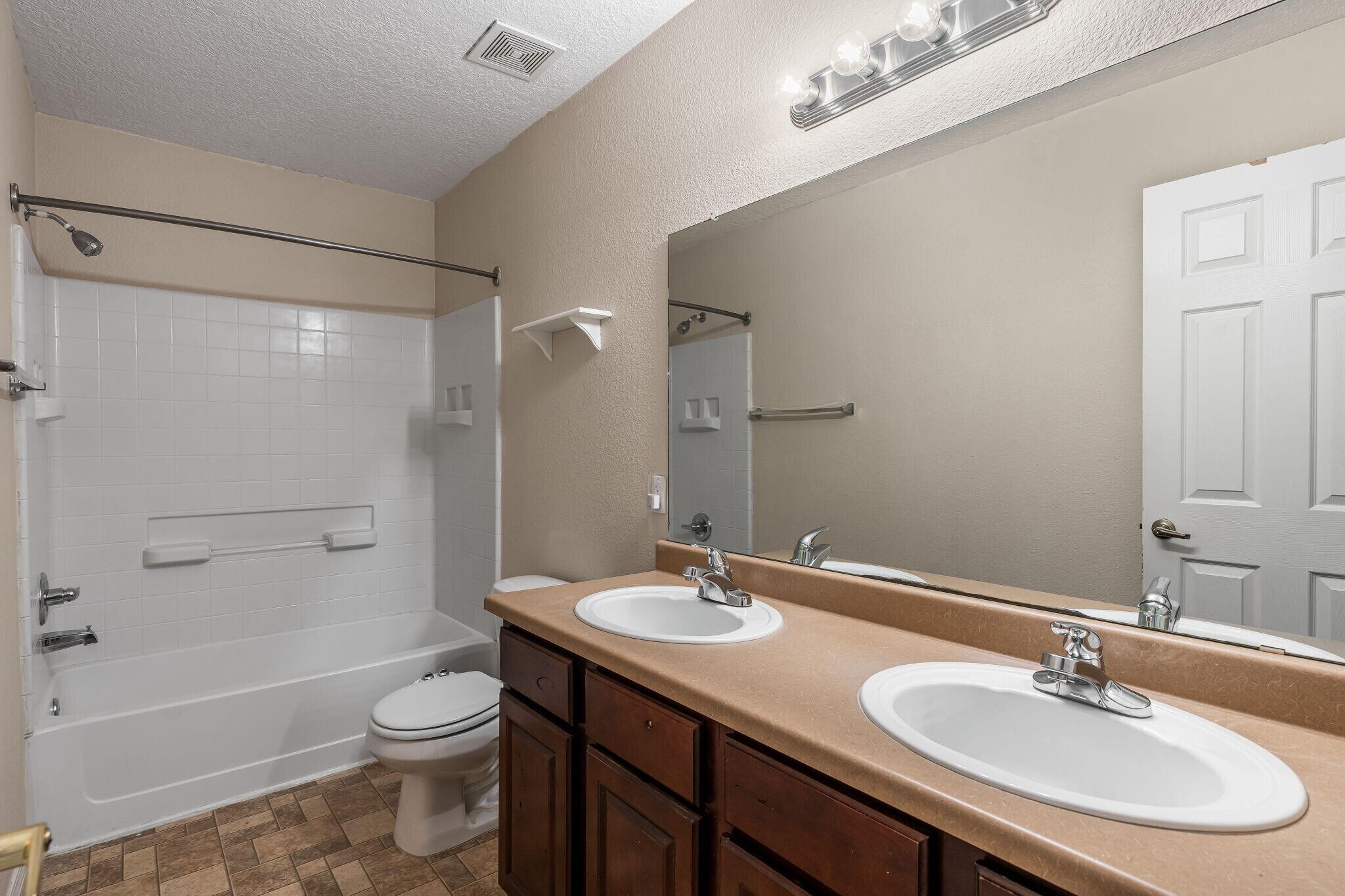 2nd Upstairs Bath - 7019 Kayser Mill Rd NW