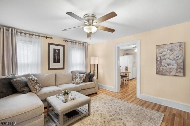 Building Photo - 10 Kenvil Ave