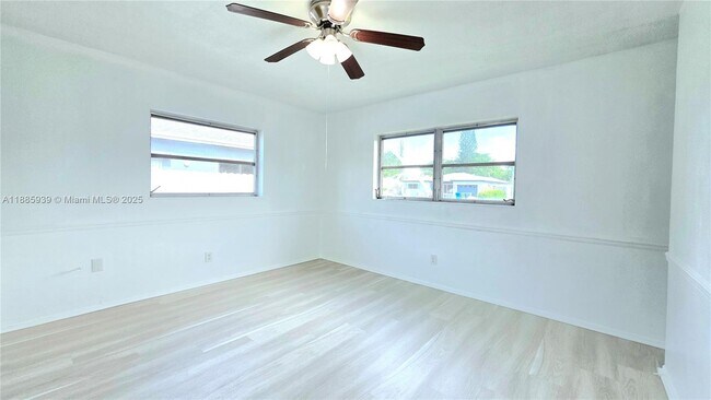 Building Photo - 5300 SW 7th Ct