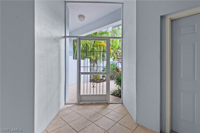 Building Photo - 11910 Seabreeze Cove Ln