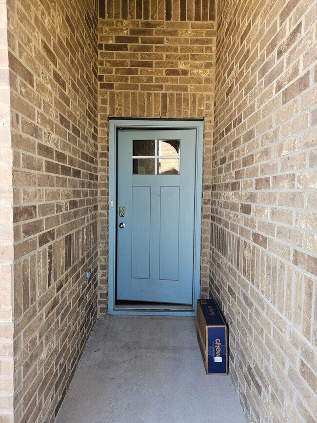 Building Photo - 4-Bedroom Home for Lease – Hutto, TX