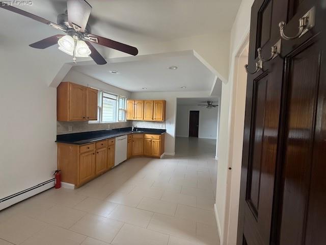 Building Photo - 487 5th Ave