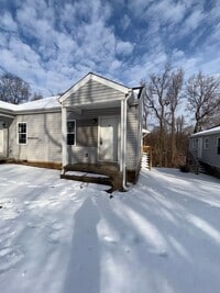 Building Photo - Freshly Renovated Homes in a Charming High Point Neighborhood – $1050 3bd/1ba