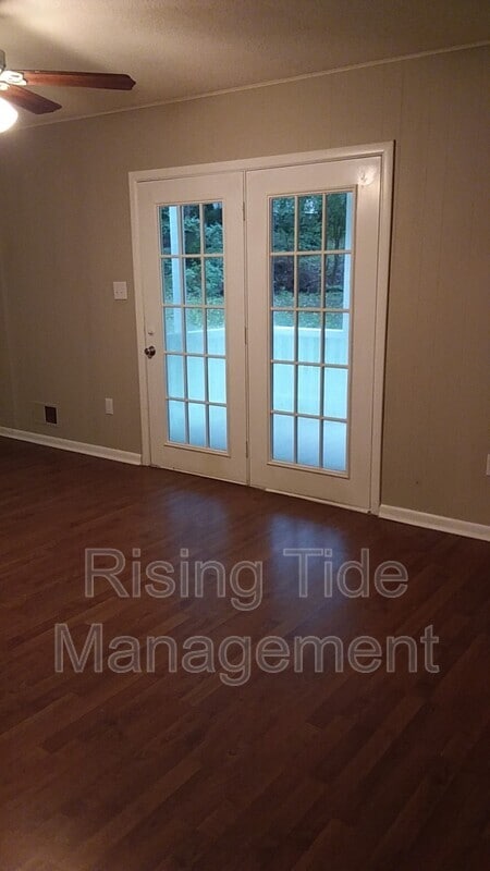 Building Photo - 2743 Lee Meadows Dr
