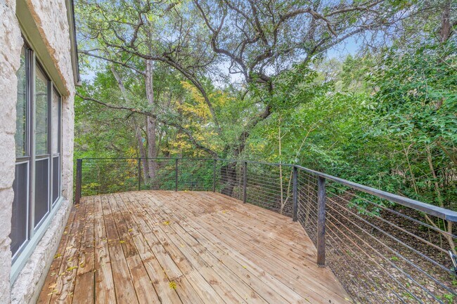 Building Photo - 6504 Cat Creek Trail