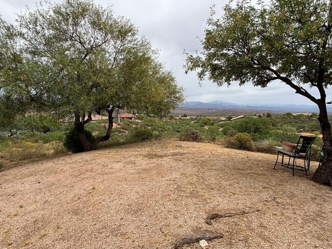 Building Photo - 43003 N Old Mine Rd