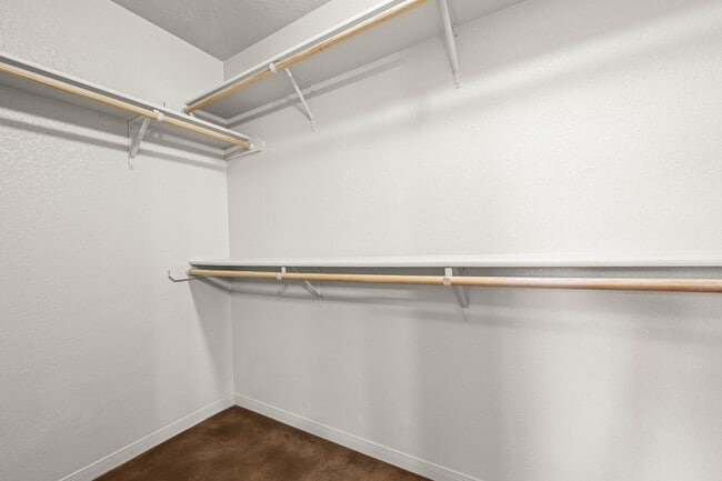 Building Photo - 1521 Aztec Trce