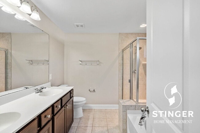 Building Photo - 22 Burley Ln