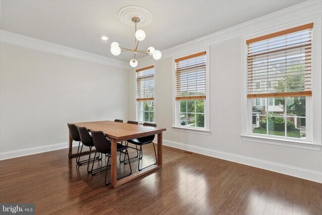 Building Photo - 409 Atwater Dr