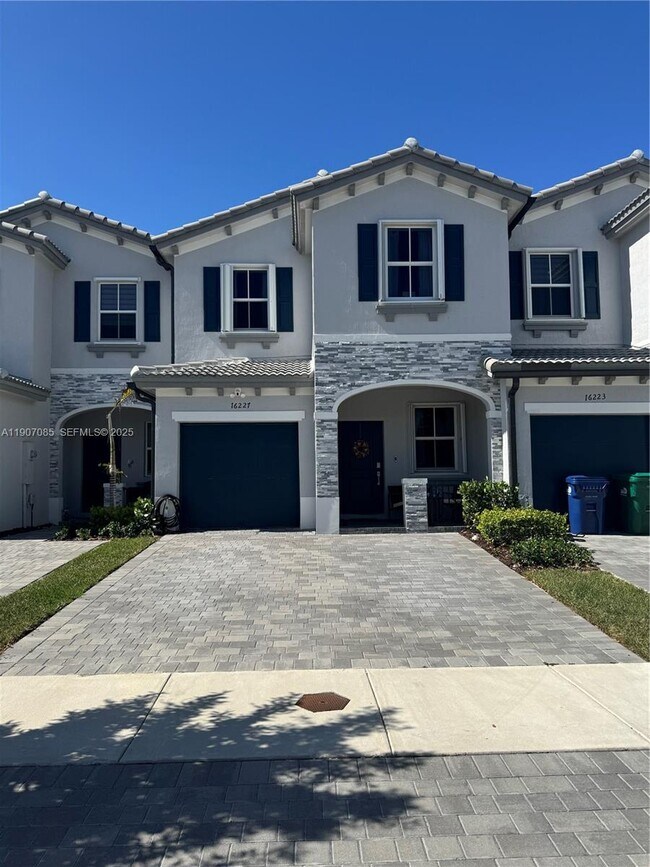 Primary Photo - 16227 SW 291st St