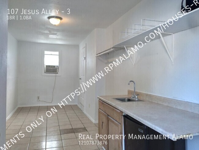 Building Photo - 107 Jesus Alley