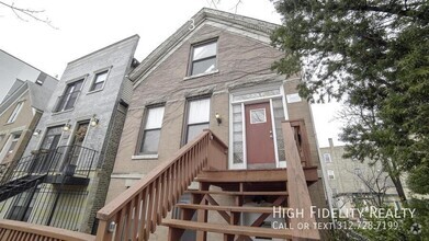 Building Photo - 2340 N Leavitt St