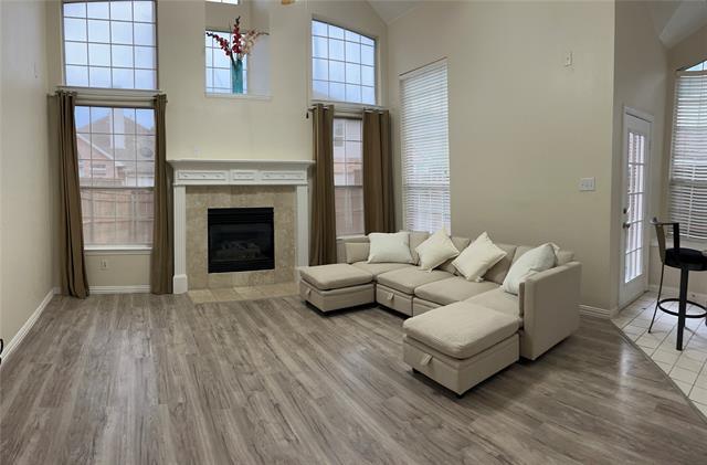 Building Photo - 9005 Crown Point Cir