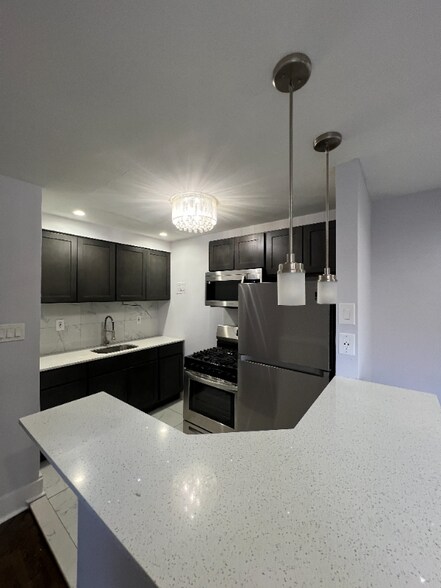 Building Photo - 33 Branch Brook Pl